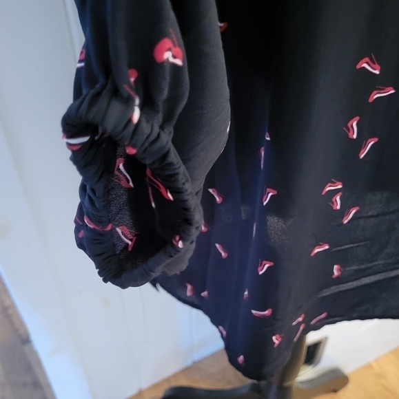 Red Heel Novalty Print Longsleeve Tunic Size 18 - Picture 9 of 9